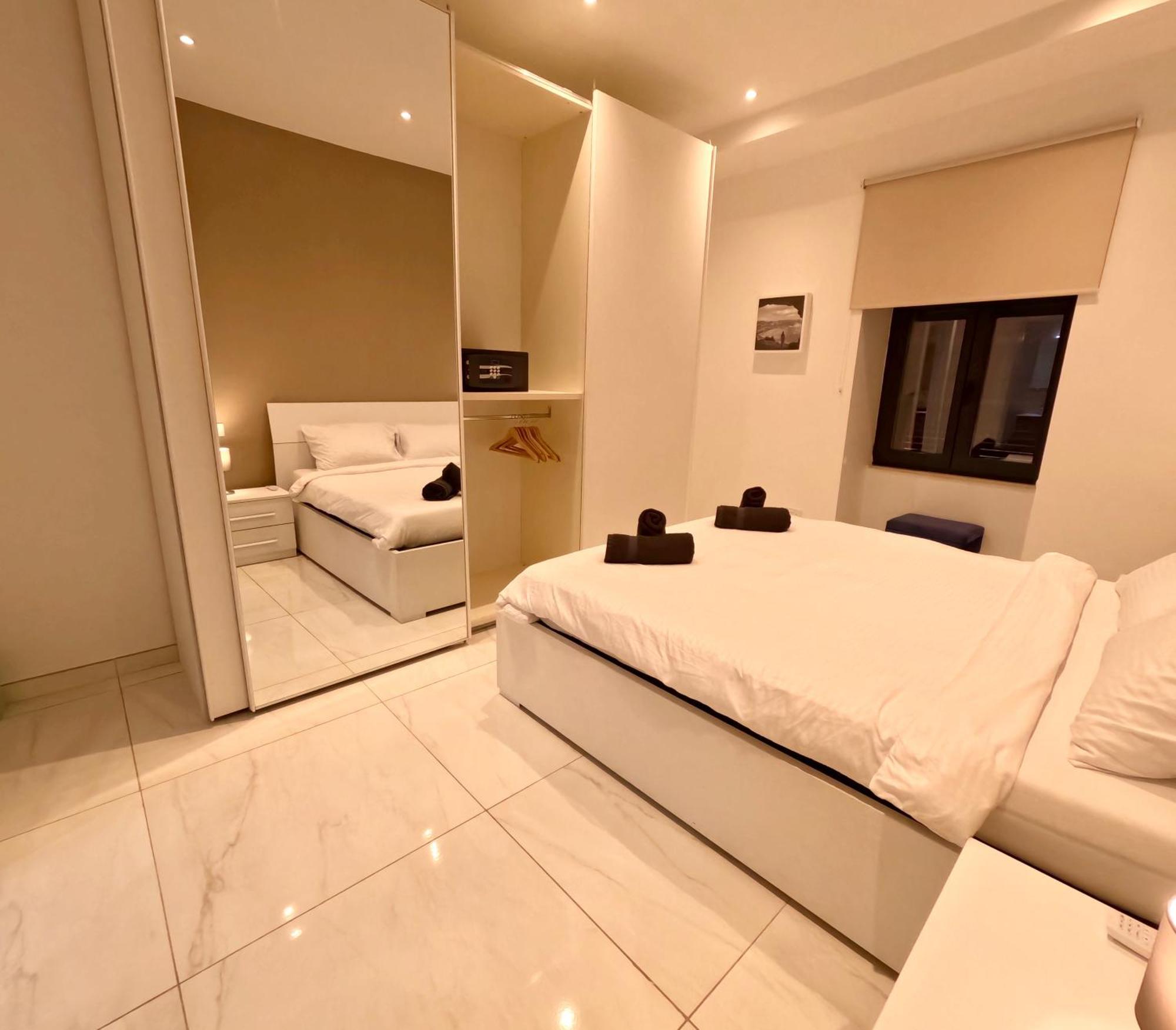 Apartment Modern In St Julian's Malta, With Breathtaking Views Of Spinola Bay Saint Julian's